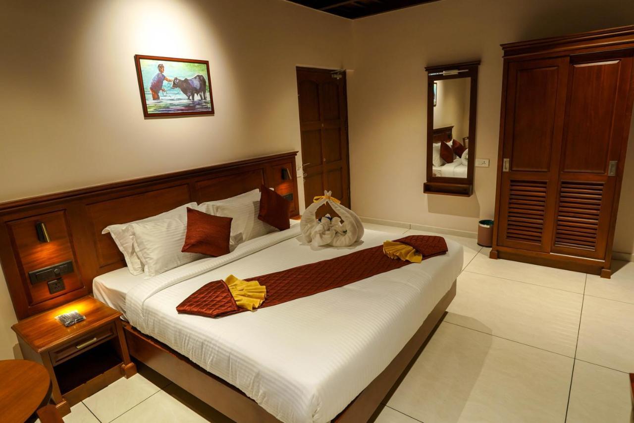 Hotel Heritage Plaza Kottayam Zewnętrze zdjęcie